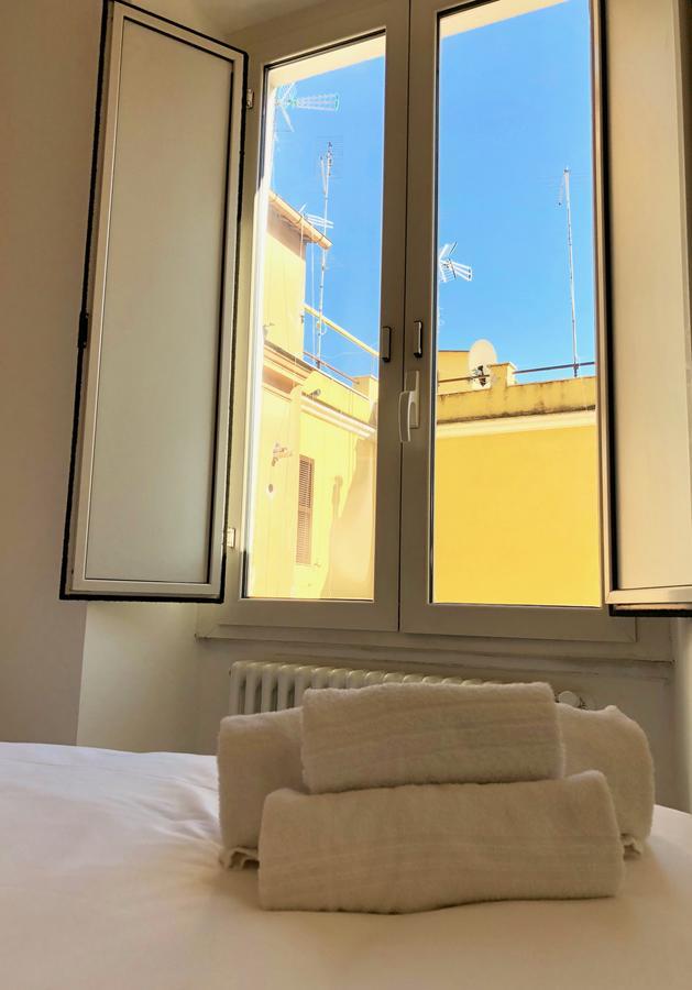 Termini Station Little House Apartment Roma Exterior foto