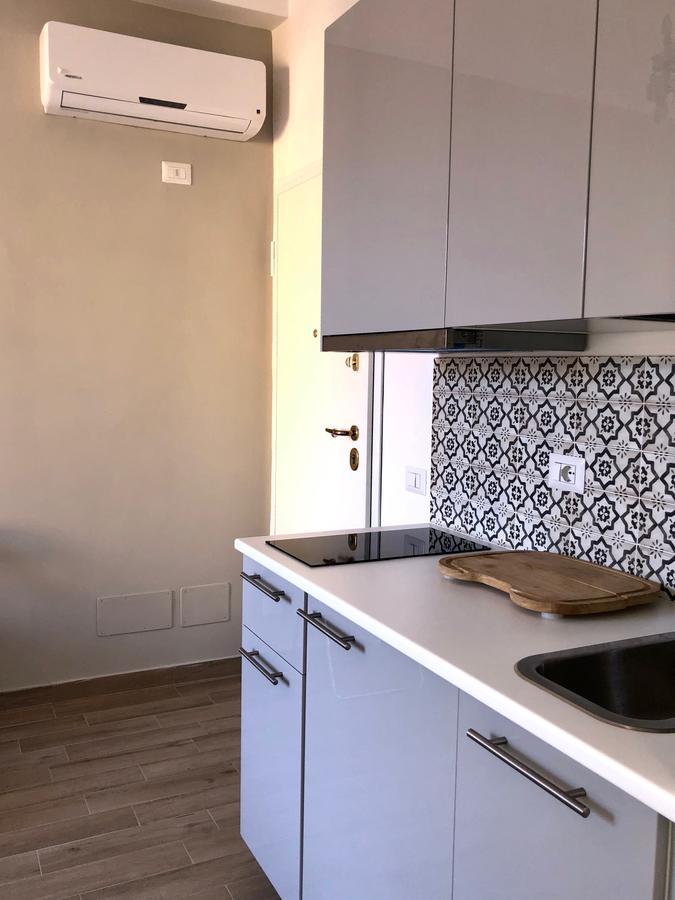 Termini Station Little House Apartment Roma Exterior foto